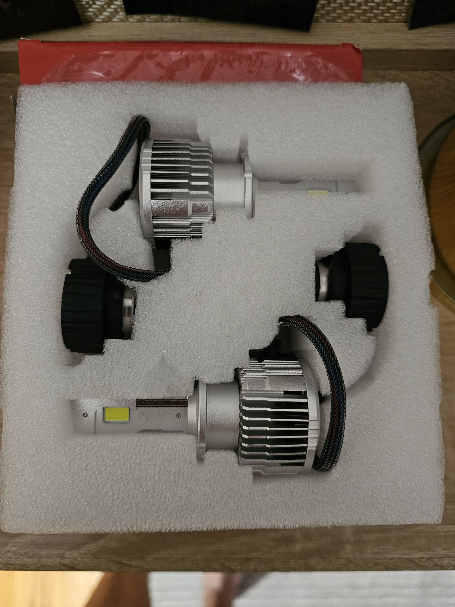 Żarniki xenon LED D2S