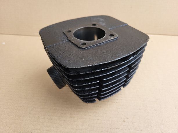 Cylinder WSK 125 Oryginał ZMD J.Nowy PRL Nominalny wymiar / silnik