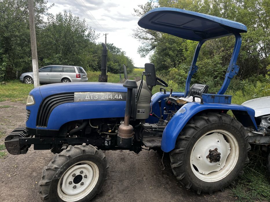 Продам трактор ДТЗ 244.4 + комплект навесного оборудования