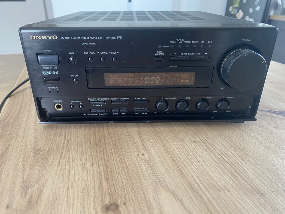 Onkyo R-811RDS i Cd C-721