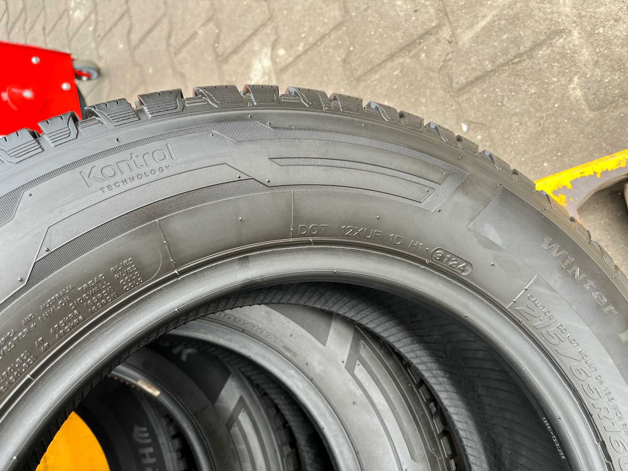 Opony zimowe 4x 215/65 R16C Hankook Winter RW12 LV 9.8 mm DOT24 #3634