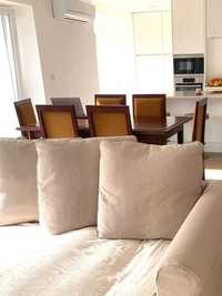 Conjunto mesa extensível e cadeiras, madeira maciça