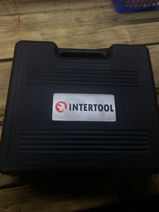 Шуруповерт Intertool  12v