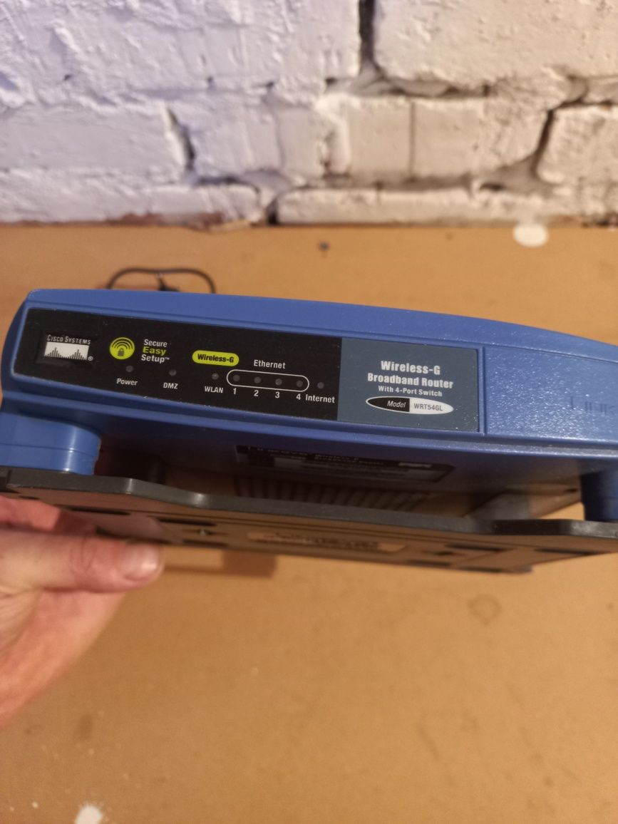Роутер  N300 wireless