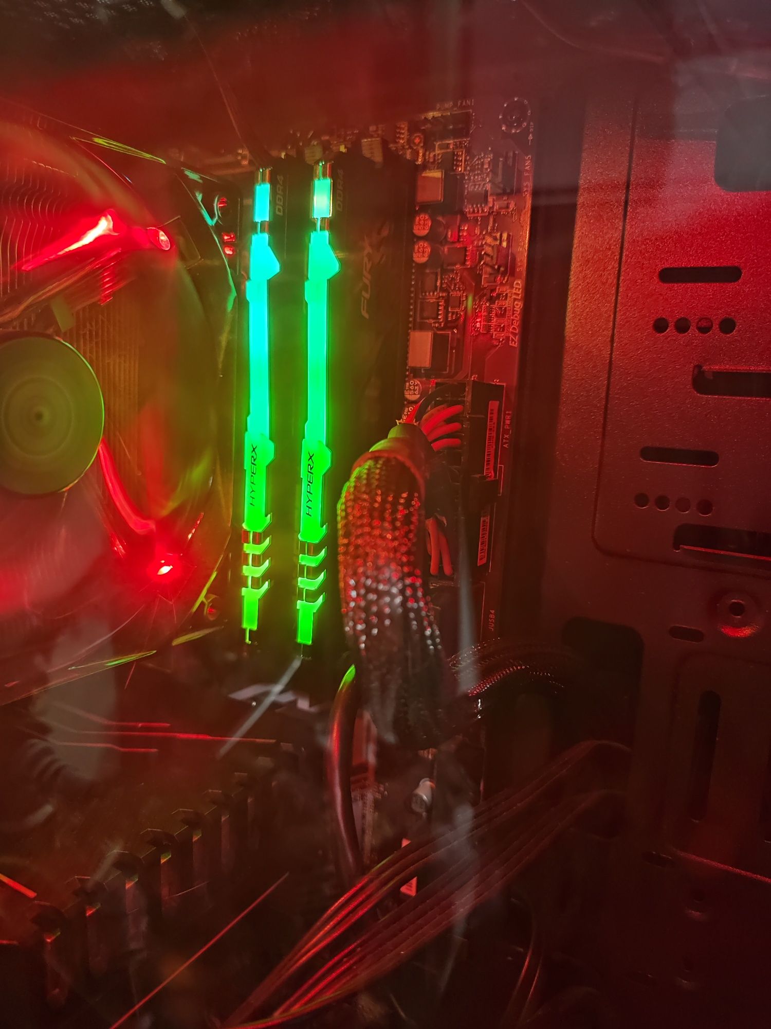 Memória RAM Hyper X RGB 16gb