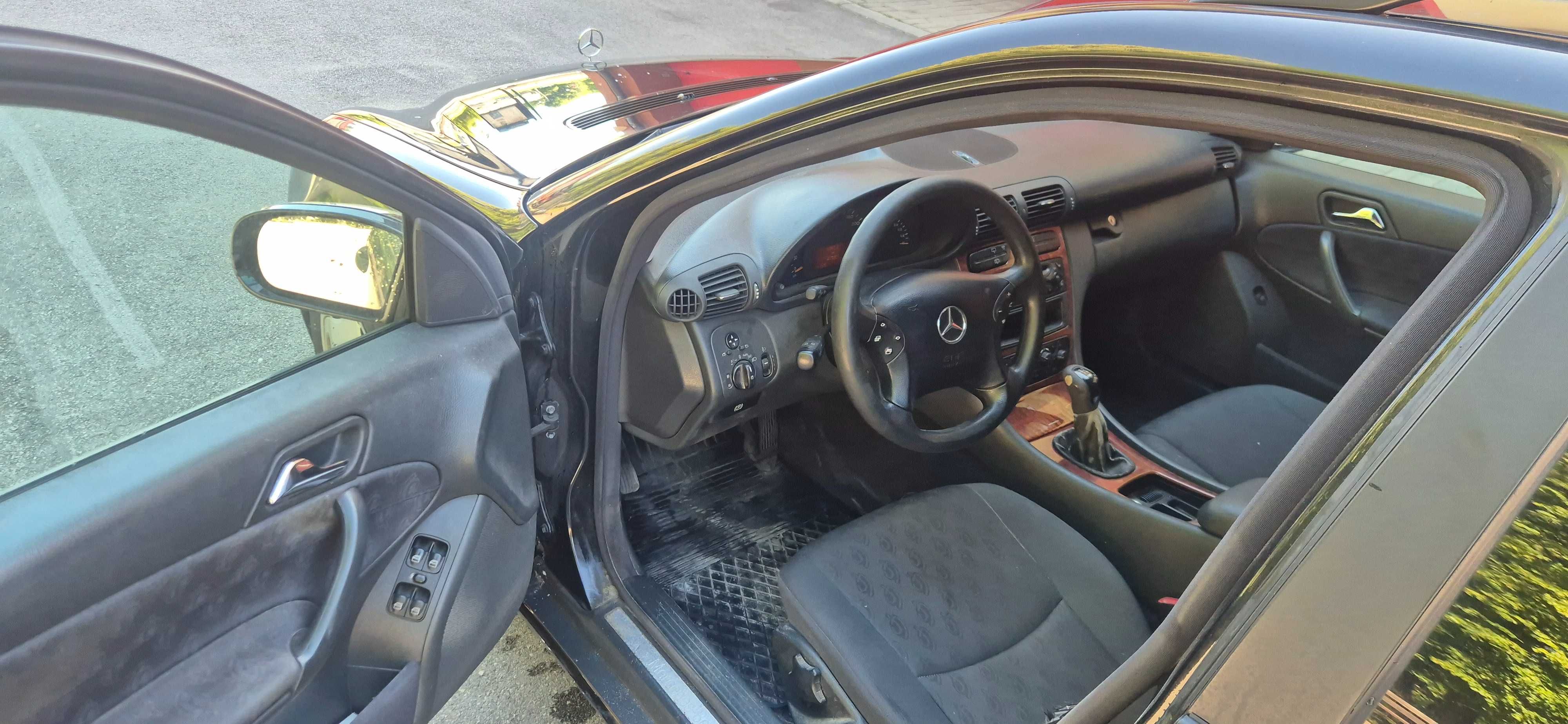Mercedes C klasa W203 C180 Kompresor sprawna klimatazacja Stan BDB