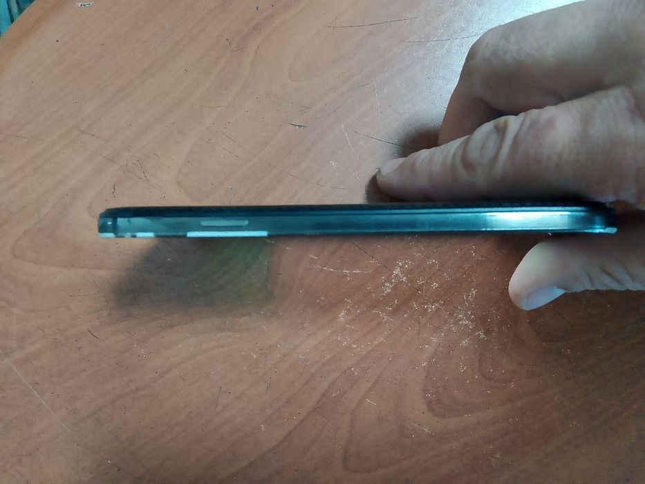 Телефон Самсунг S 4