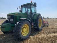 Ciągnik John deere 7700