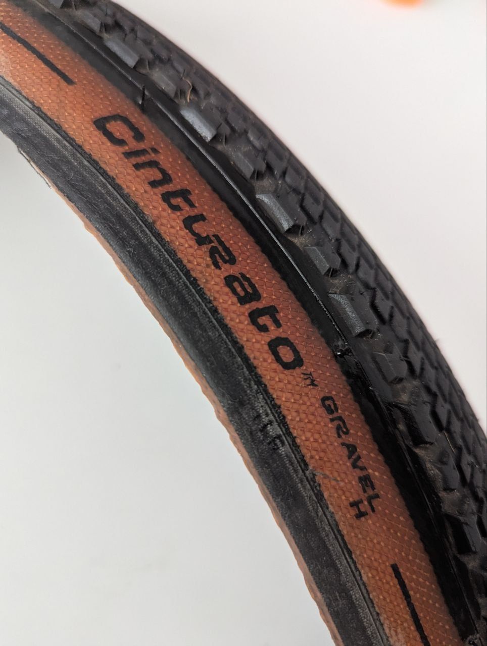 Покришки Pirelli Gravel 700x40 та Innova 24x1.75 (б/у) для велосипеда