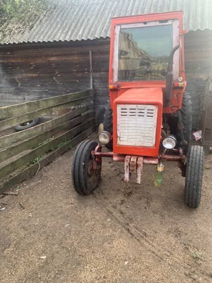 Трактор сільськогосподарський Т-25