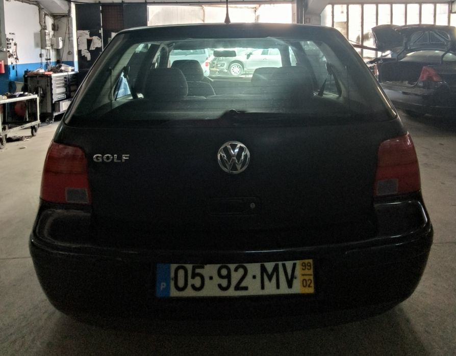 VW Golf IV 1.4 16vConfortline 100cv apenas 180 mil kms