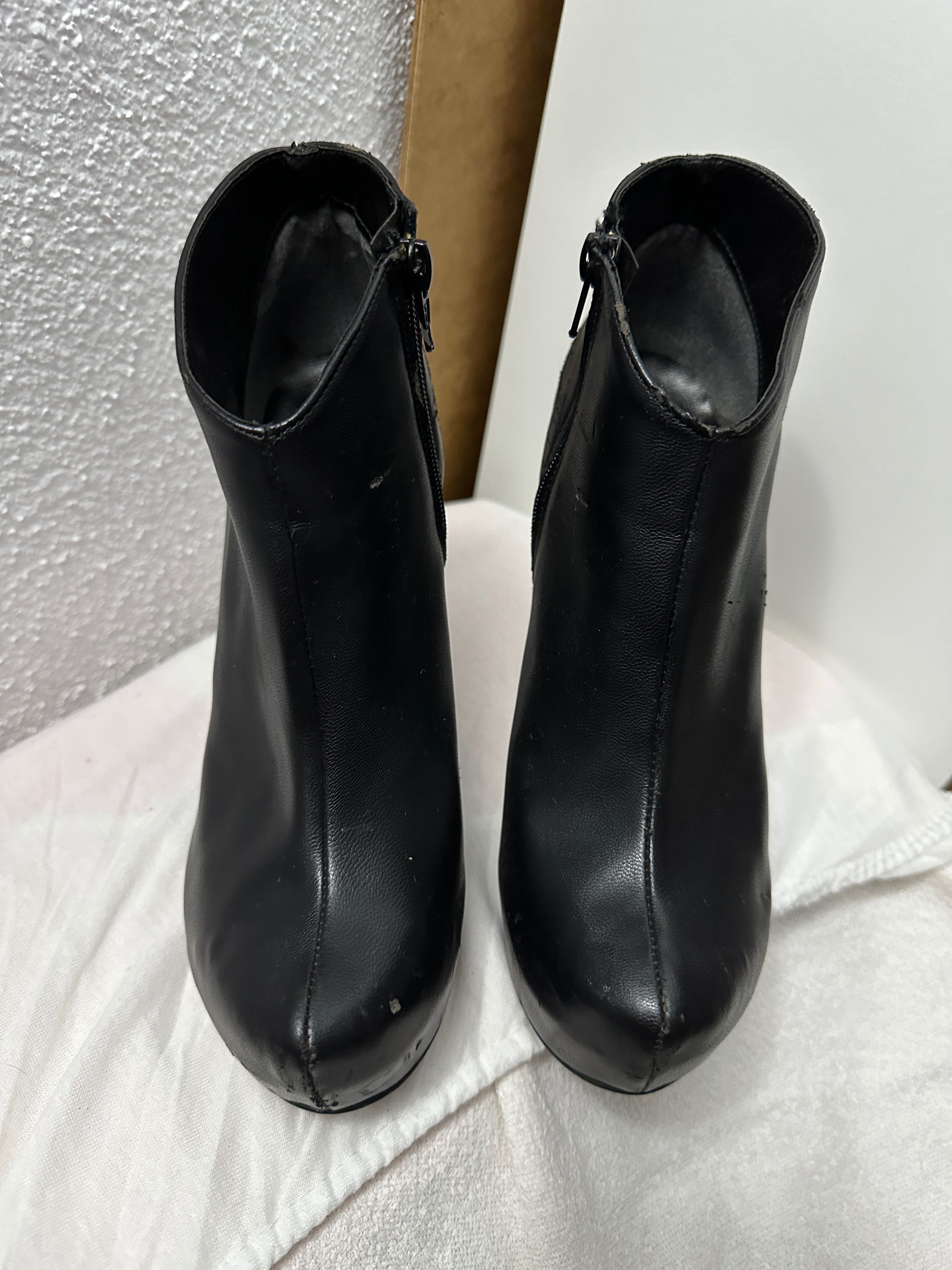 Sapato alto preto