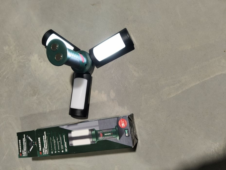PARKSIDE PARKSIDE Lampa warsztatowa LED z funkcją powerbank
