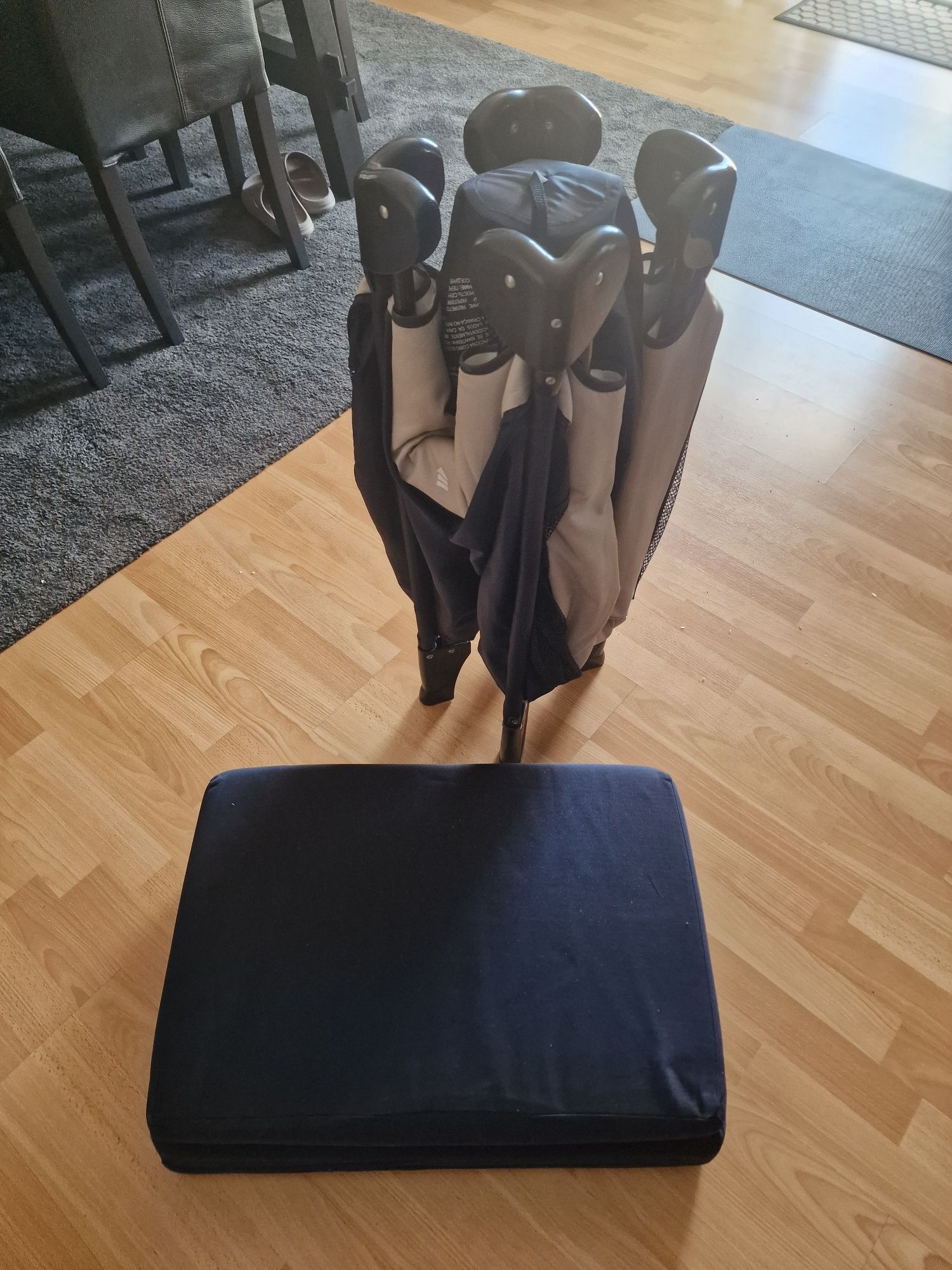 Cama berço de viagem, com colchão opcional