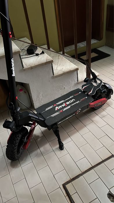 Trotinete elétrica Arwibon 2400 W Dual Motor – 52 V 23.4 Ah