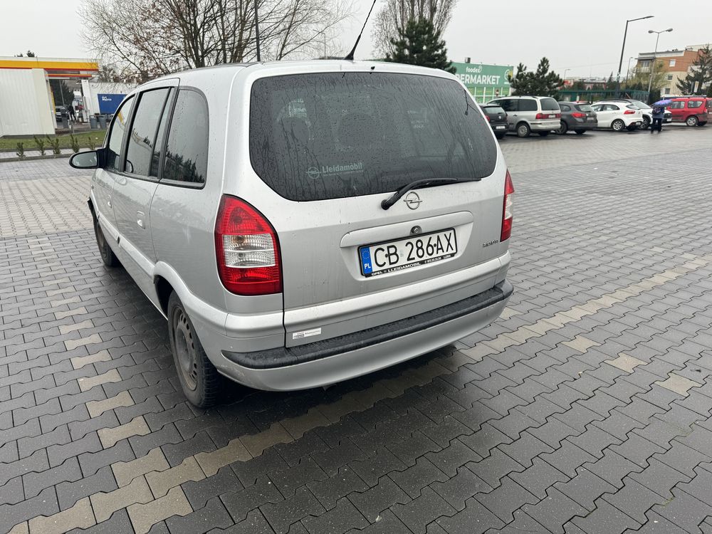 Opel Zafira a 2005