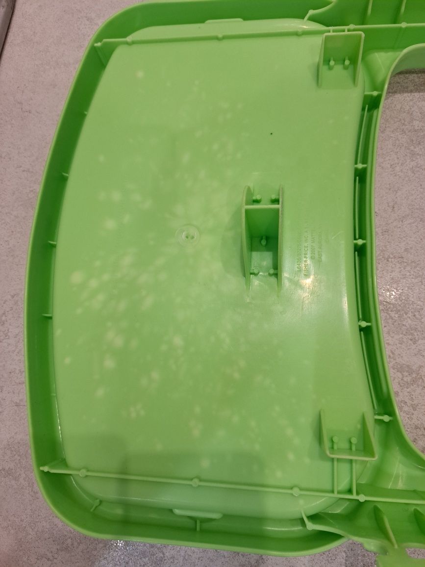 Krzeselko do karmienia fisher price