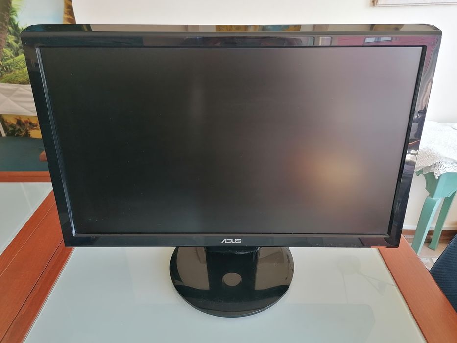 Monitor Asus FullHD VGA c/ cabos