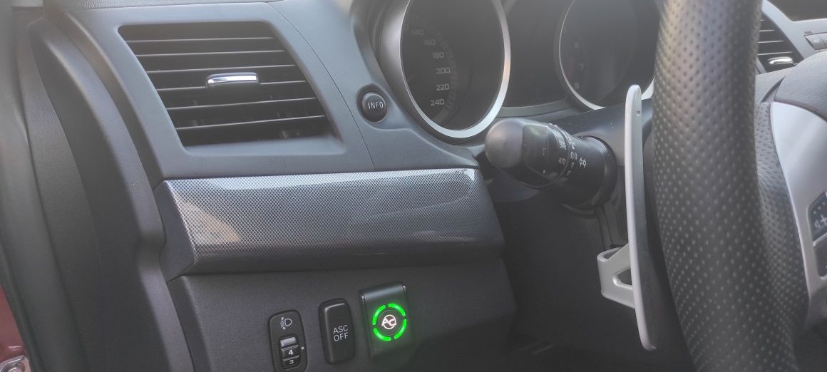 Lancer X отличное состояние