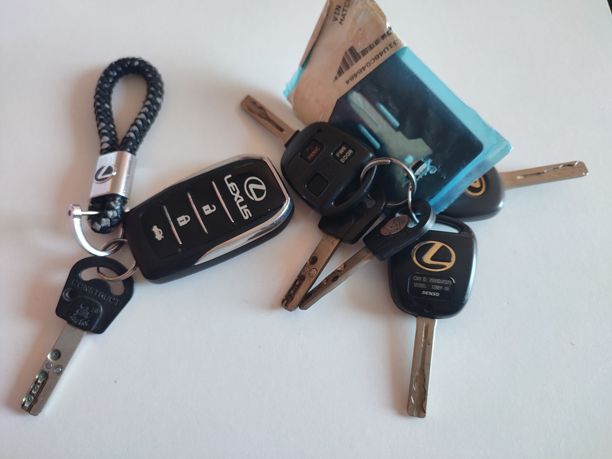 Срочно продам Lexus rx 350.