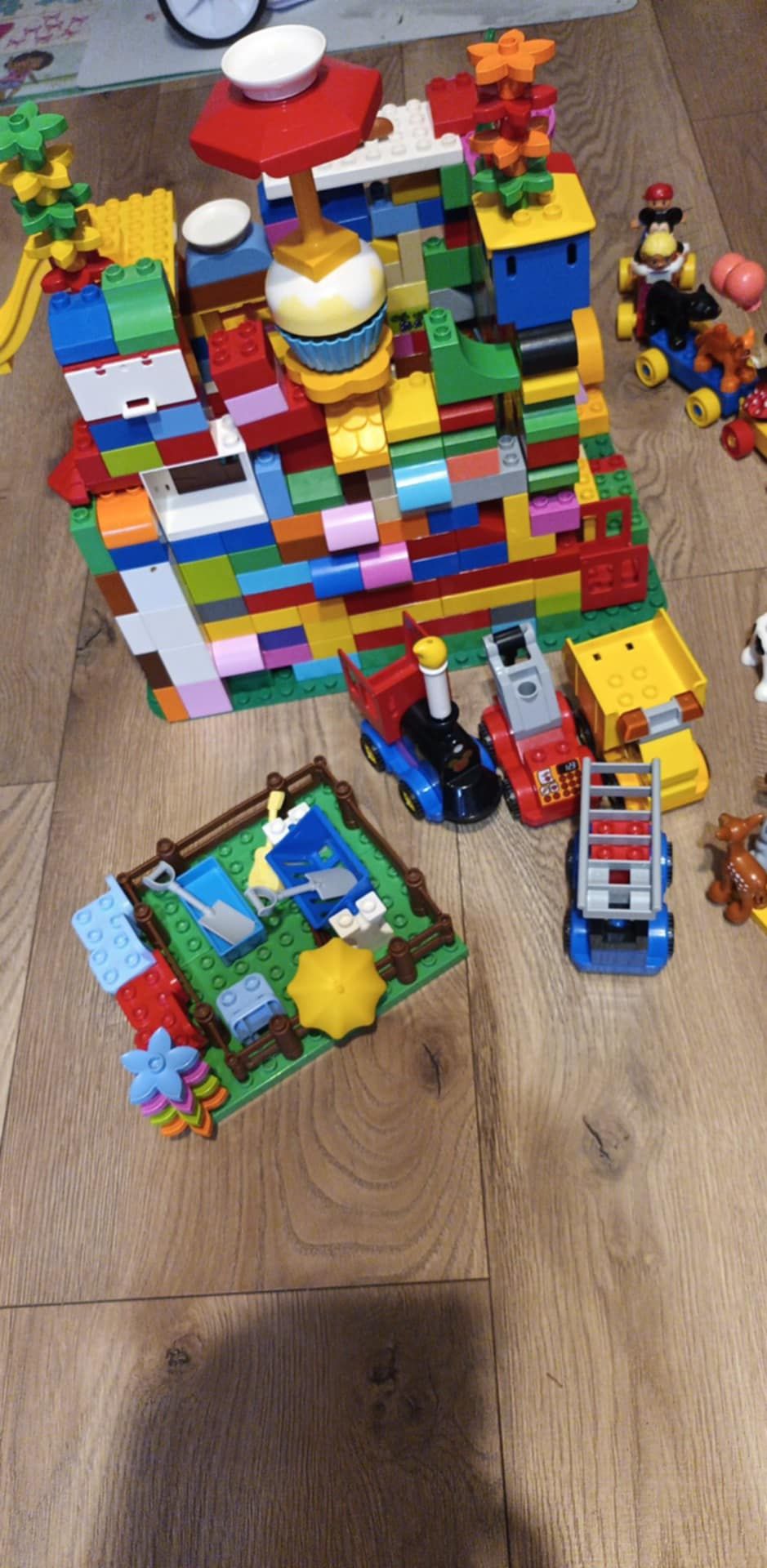 Sprzedam klocki lego duplo