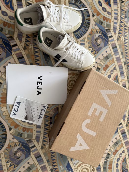 Veja Campo Chromefree Leather Sneaker White Green Black, 36