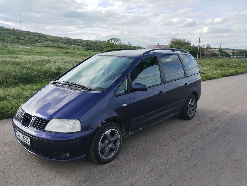 Продам Seat Alhambra