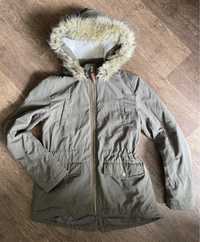 куртка 152 осінь зима хакі для дівчинки