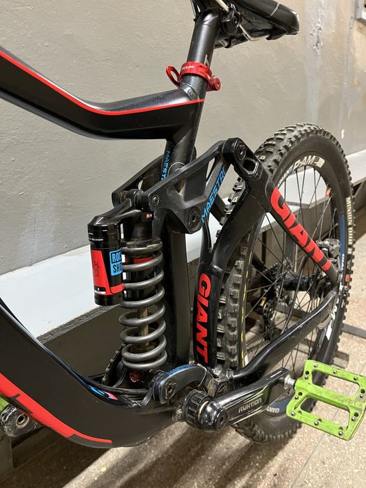 Даунхільний велосипед джайт глорі