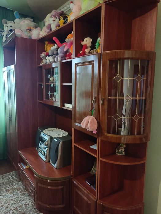 Продам стінку-вітальню