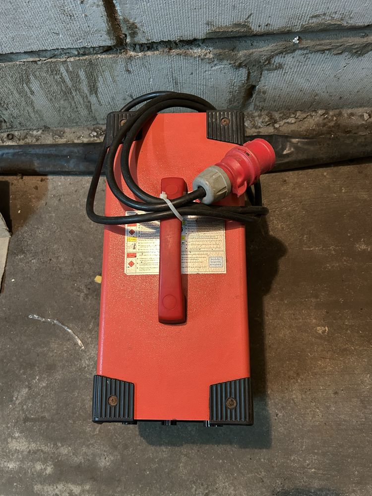 Spawarka Ideal Inverter V-ARC 330 Digital