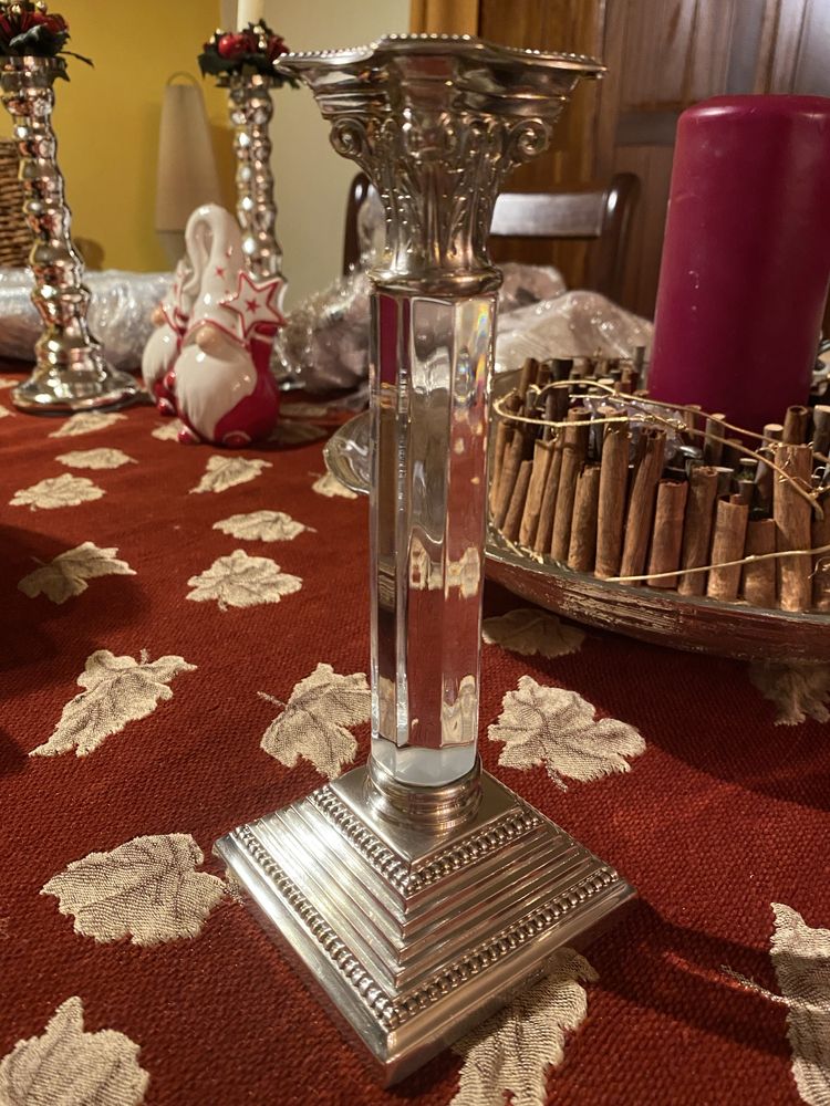 Castiçal Topázio Casquinha e Cristal