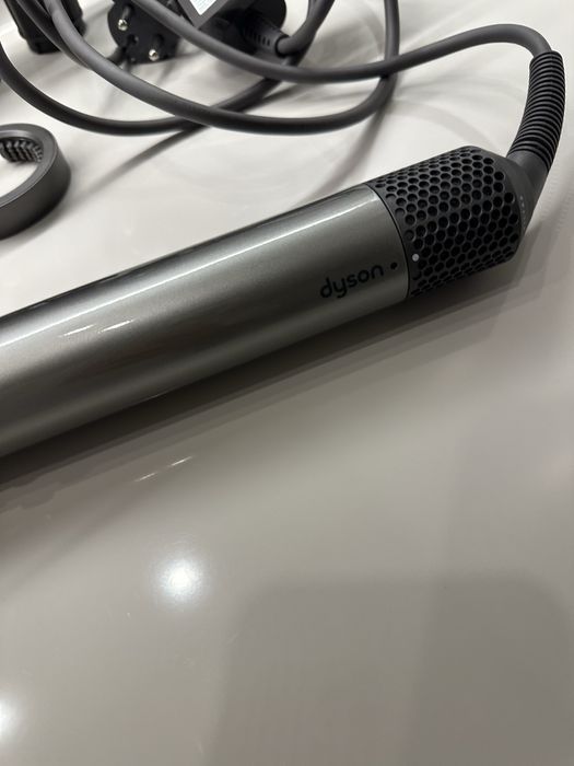 Dyson Airwrap - níquel