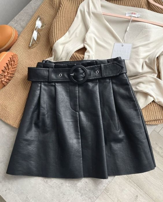 Шкіряна спідниця Zara