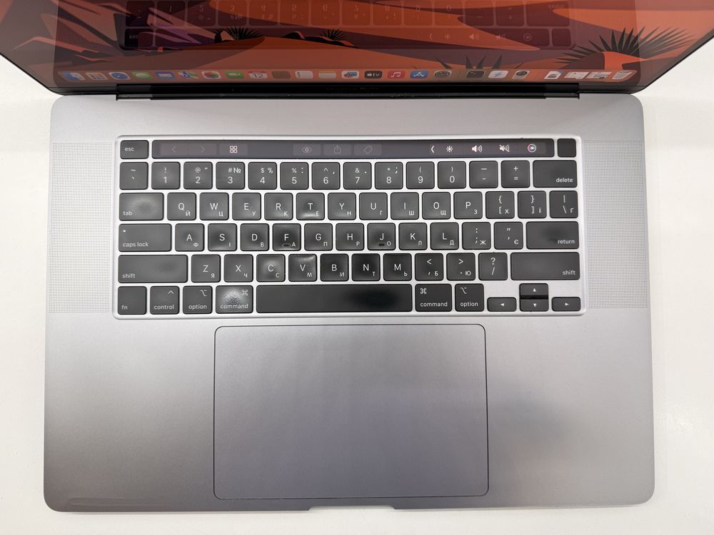 Apple Macbook Pro A2141 16 Mid 2019 (2020) i7-9750H/16GB /512GB /5300M