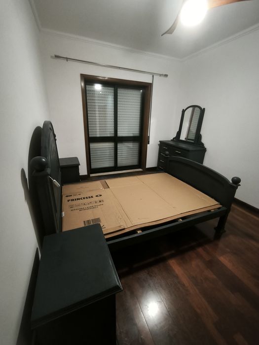 Mobília de quarto completa (negociável)