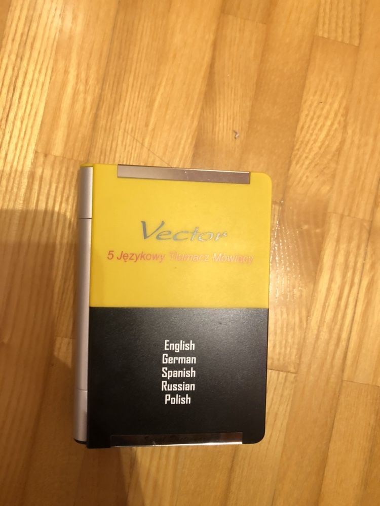 Tłumacz elektroniczny, translator Vector Ep-500