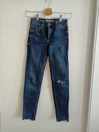 Spodnie jeansowe Bershka rozmiar 32
