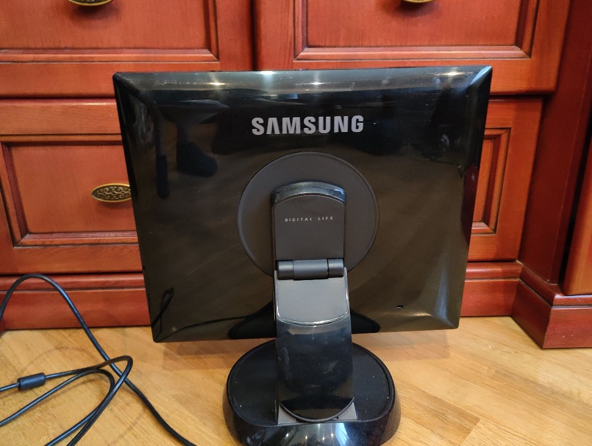 Монітор Samsung 960 BF 19"