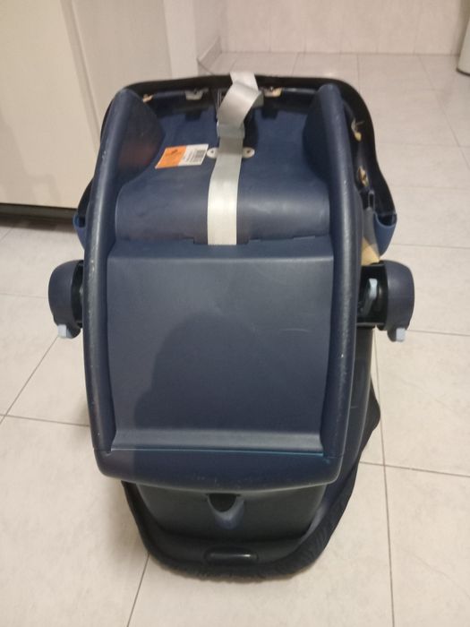 Venfo cadeira  auto tipo bercario  ate 13 kg da marca maxicosi