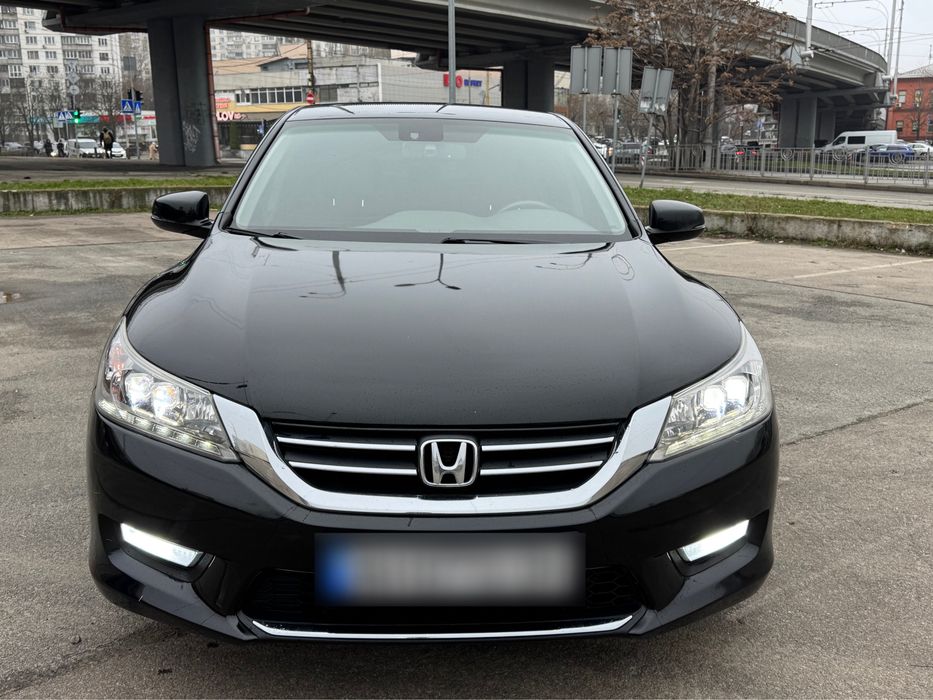 Honda Accord 9 2013
