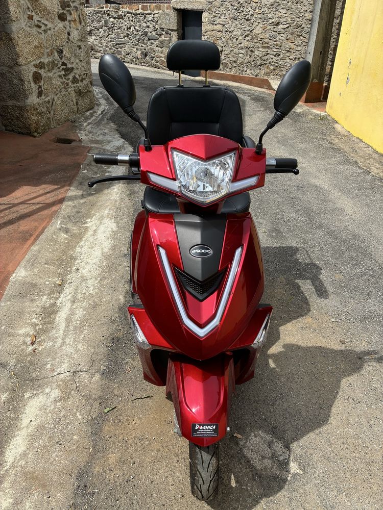 Cadeira de Rodas Eléctrica