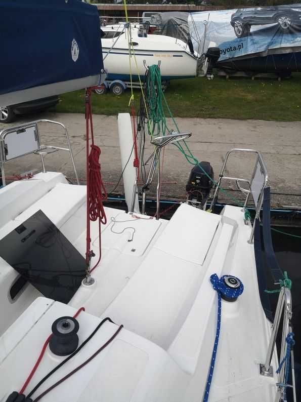 Czarter jachtu Antila 27 mazury, port Ryn