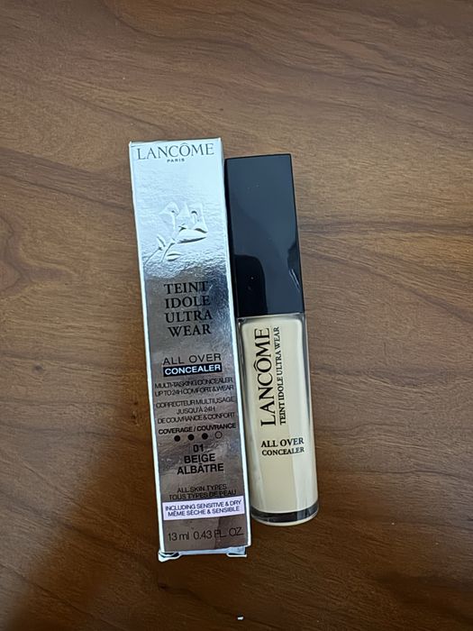 Korektor Lancome Teint Idole ultra wear 01
