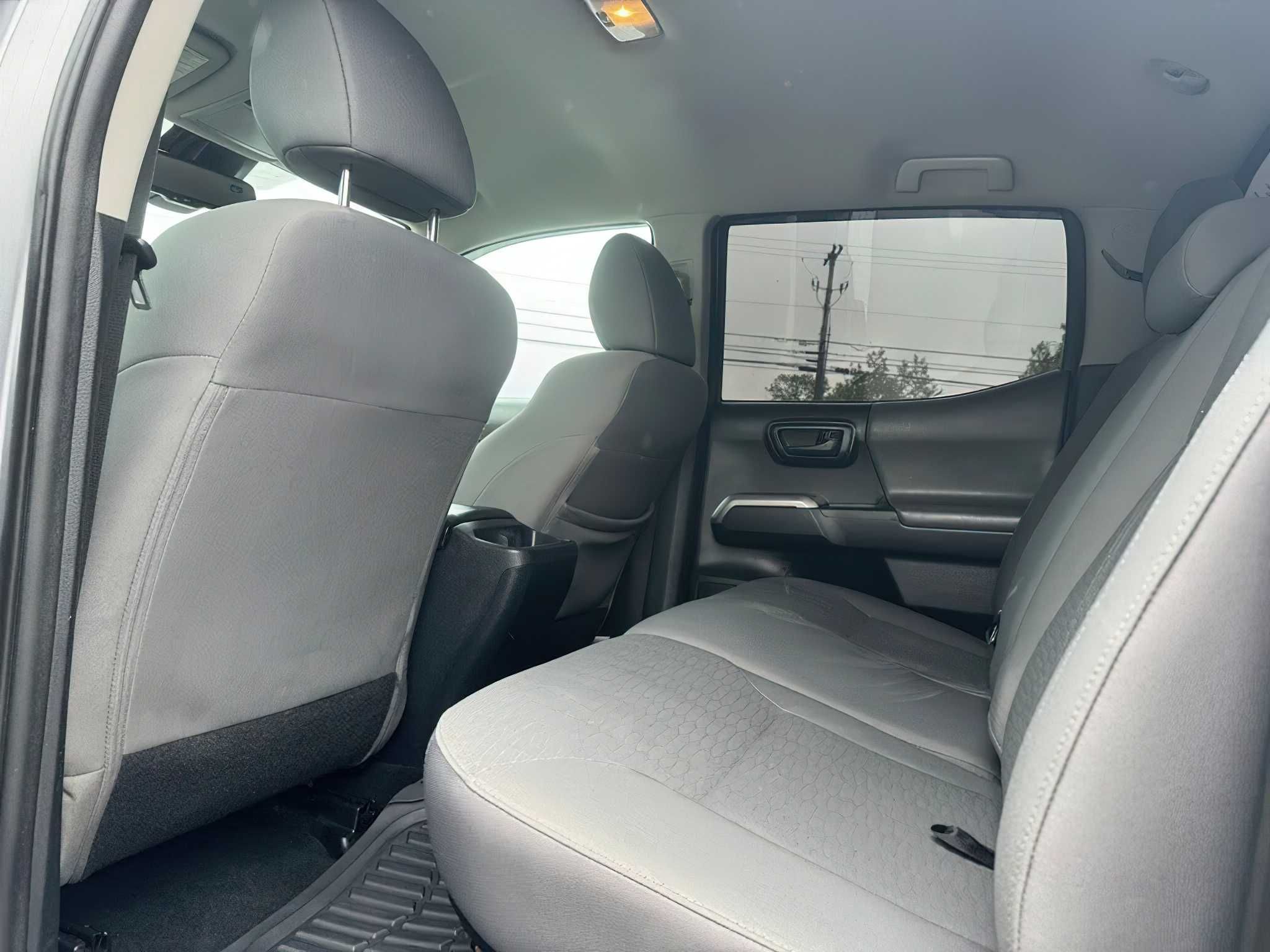2019 Toyota Tacoma SR5 V6 Double Cab LB 4WD