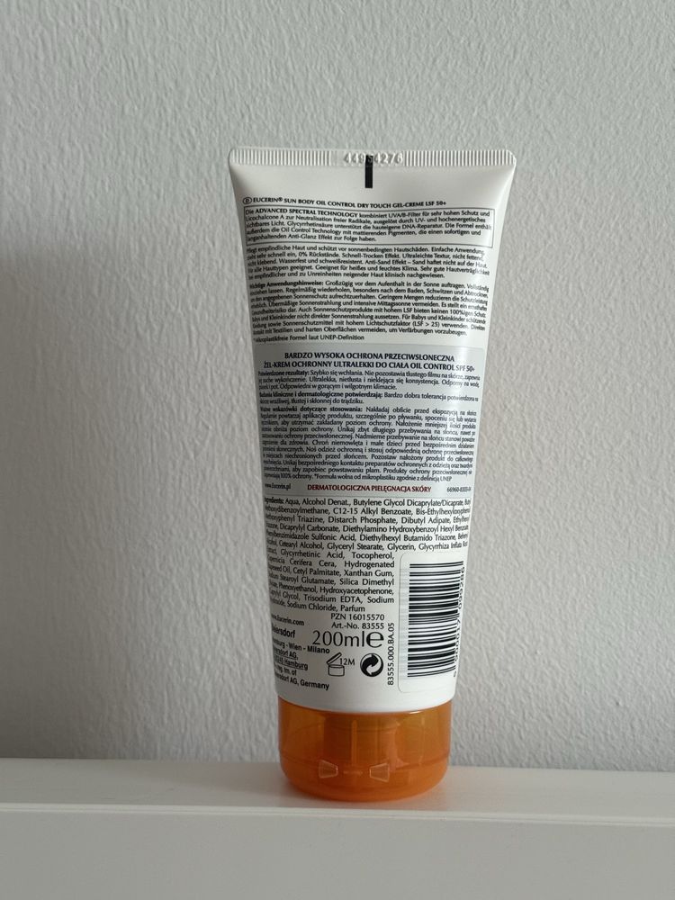 Eucerin Sun Oil Control Kremowy zel do opalania SPF 50+ 200 ml