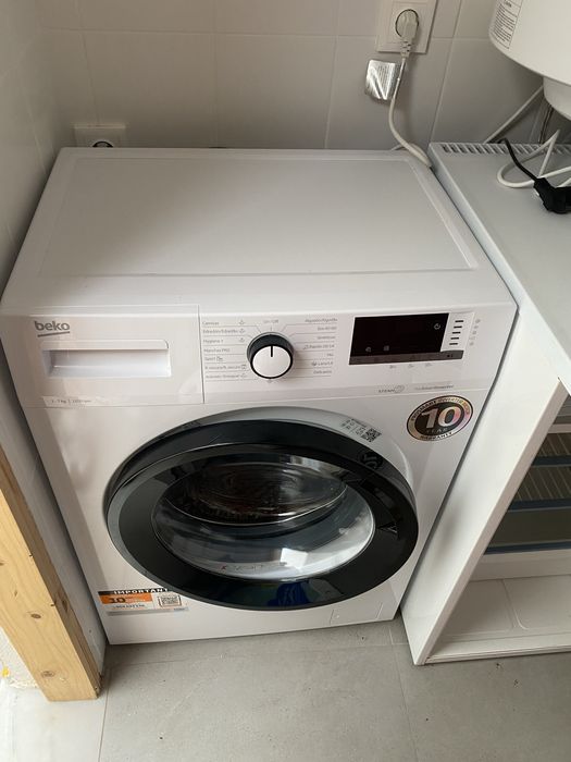 Maquina nova de lavar roupa