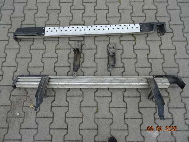 Suzuki Grand Vitara II 3D 2005- Próg Progi Boczne Stopnie Listwy Kpl
