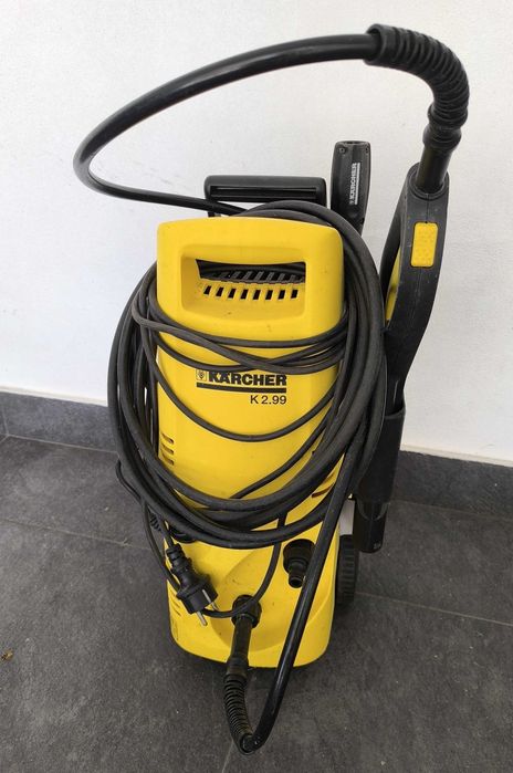 Máquina Lavadora Alta pressão Karcher K2.99M com avaria intermitente