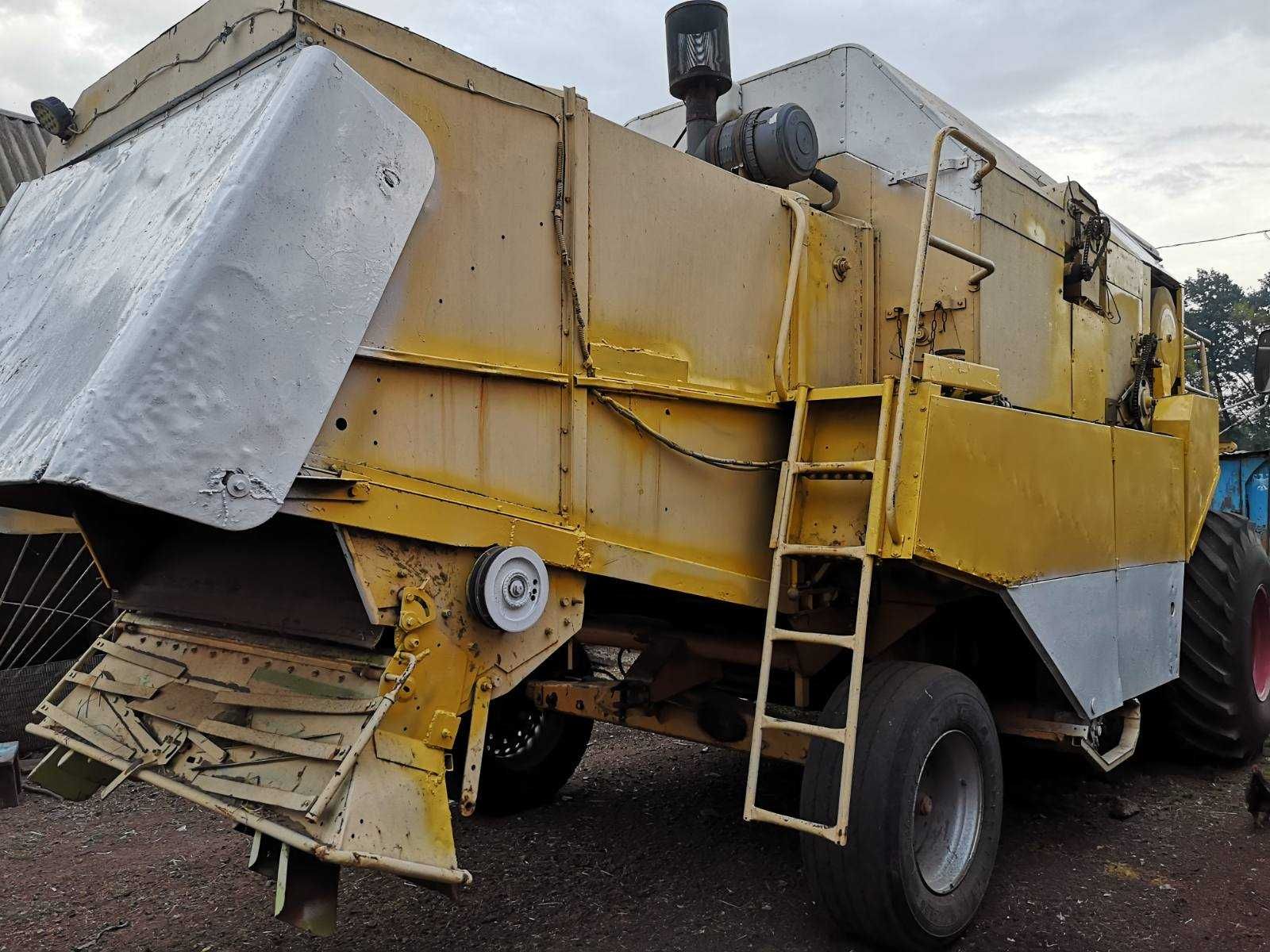 Комбайн CLAAS Домінатор 106  Знаходиться в Дніпропетровської обл